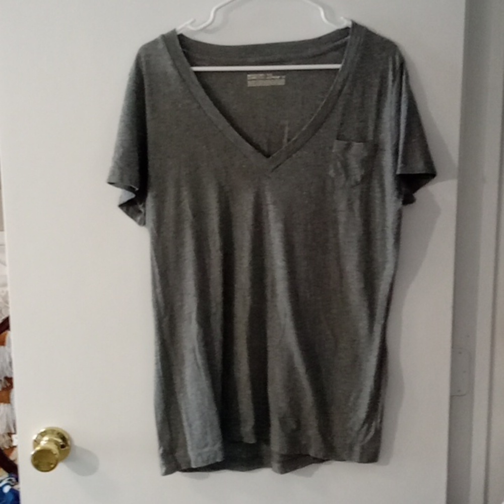 PLUS SIZE! MOSSIMO SUPPLY CO. Tee!!